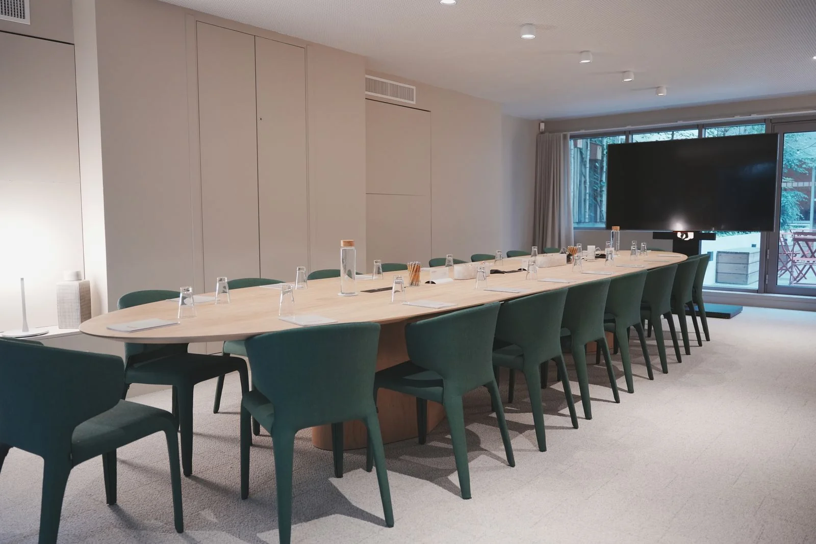 Sala de reuniones del despacho Actance en Par&iacute;s