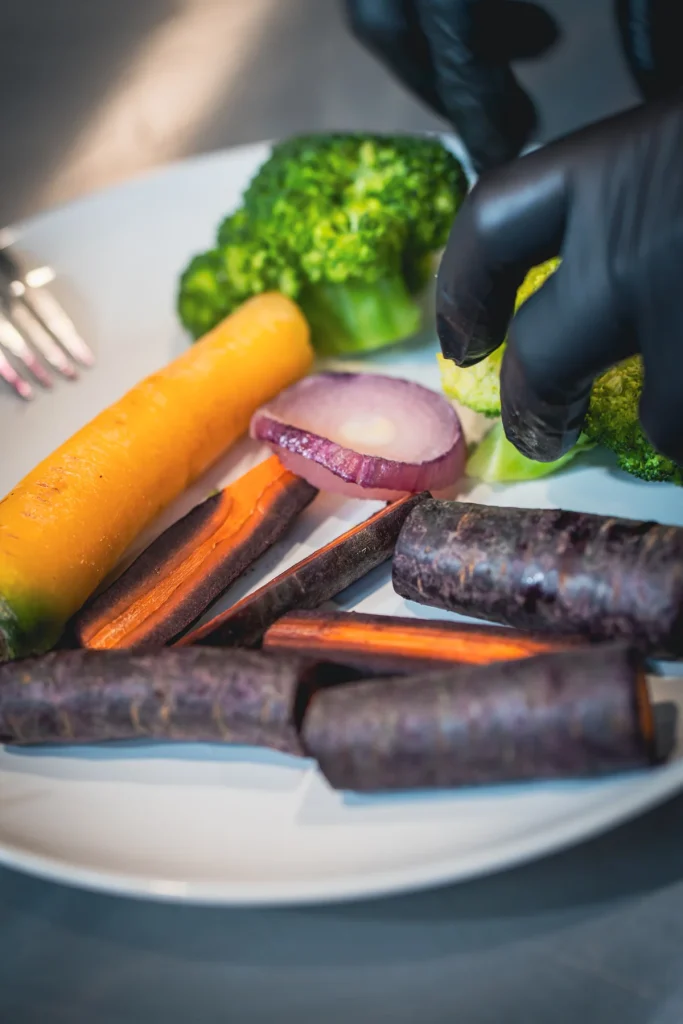 Préparation de légumes au plan de travail, Billard & Clindoux