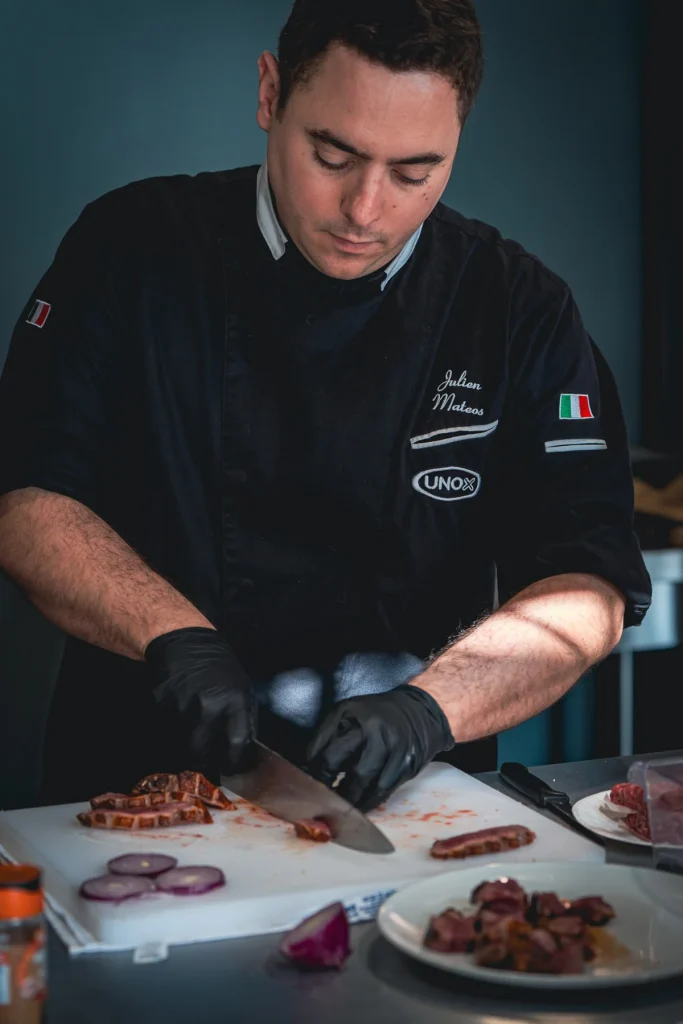 Préparation en cuisine, Billard & Clindoux