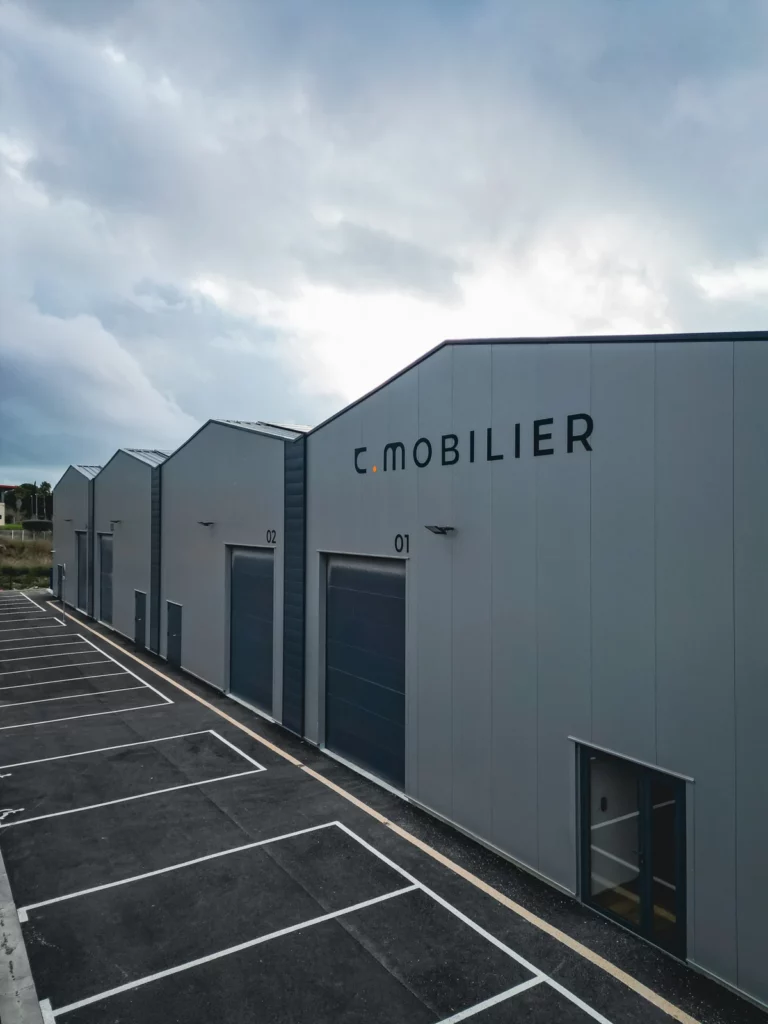 Edificio CMobilier a Frontignan