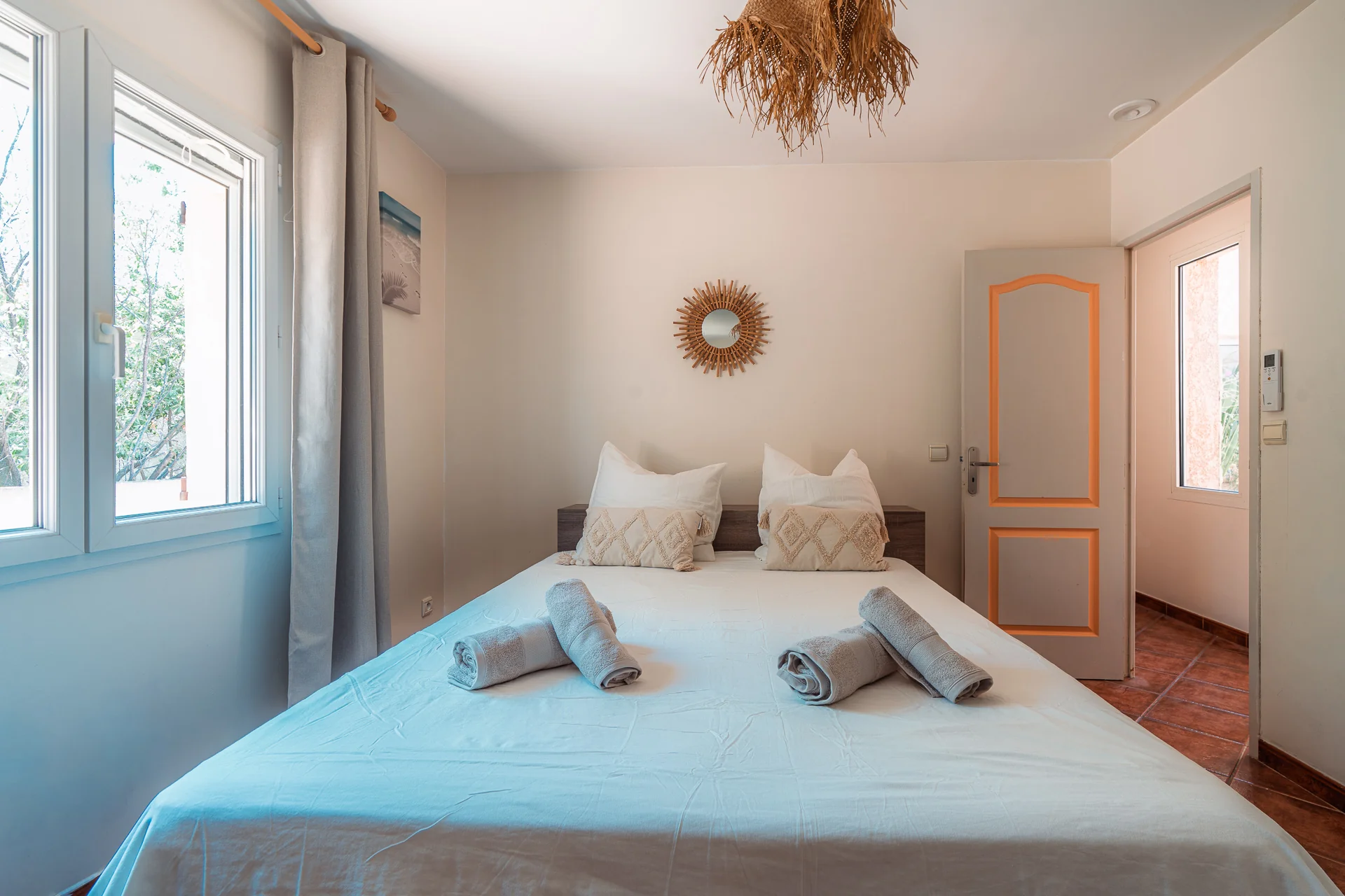 Camera doppia luminosa nella casa vacanze